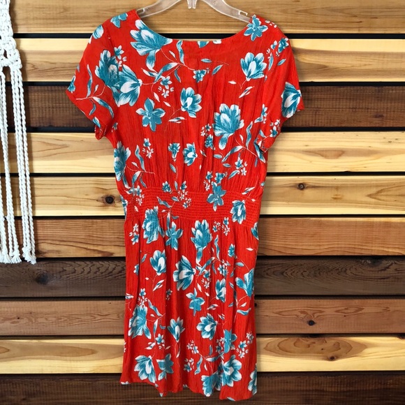 Patrons of peace dress - Picture 4 of 5